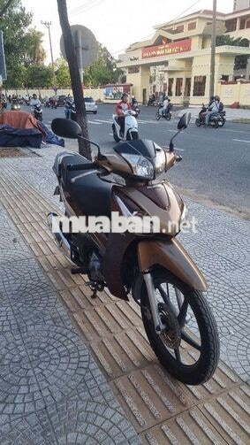 HONDA FUTURE 125 2015 NÂU ĐỒNG