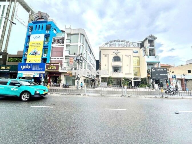 CHO THUÊ HOẶC BÁN CĂN GÓC 2 MT 126-128 PHAN ĐĂNG LƯU 6 TẦNG THANG MÁY 