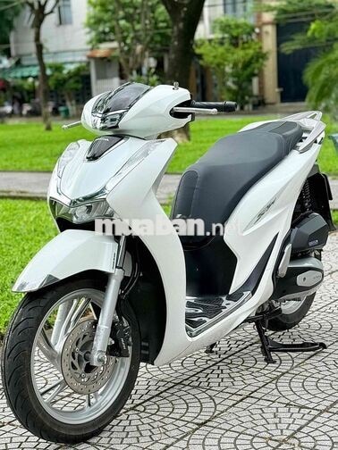 Honda SH 2022 màu trắng