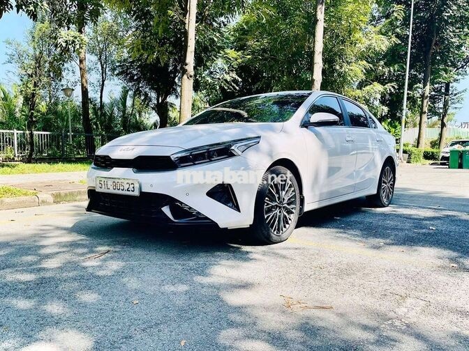 KIA K3 2024 2.0 PREMIUM 32370 KM TRẮNG