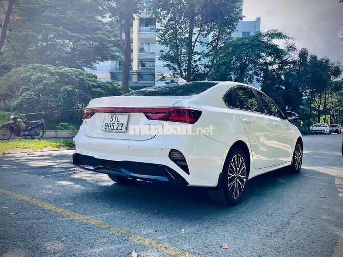 KIA K3 2024 2.0 PREMIUM 32370 KM TRẮNG