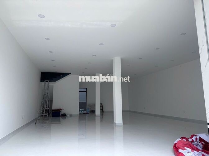 NHÀ MẶT TIỀN NGUYÊN CĂN, HÓC MÔN (MỚI 100%)
