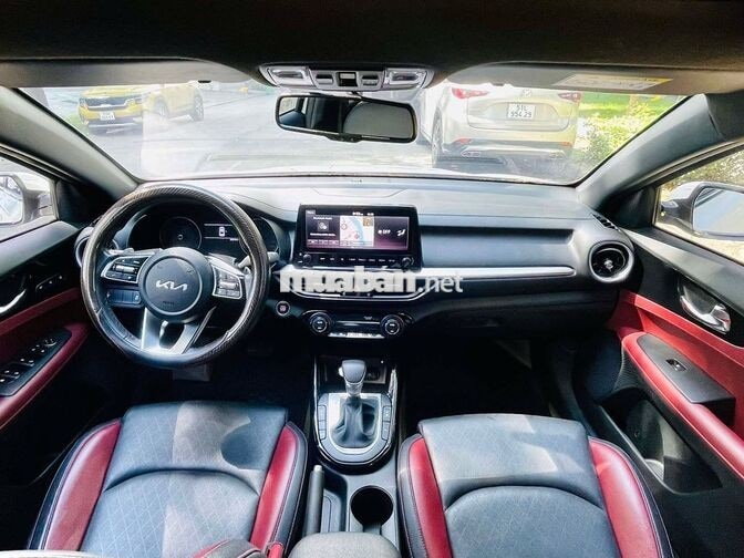 KIA K3 2024 2.0 PREMIUM 32370 KM TRẮNG