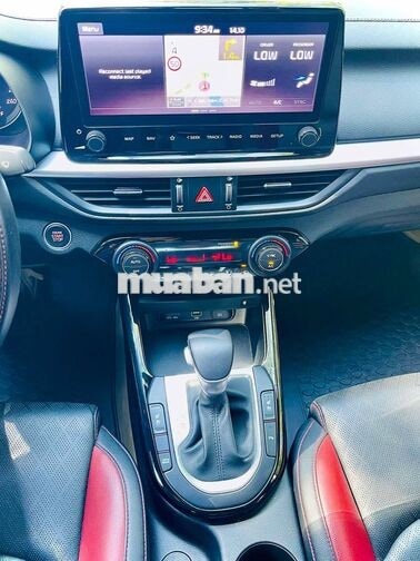 KIA K3 2024 2.0 PREMIUM 32370 KM TRẮNG