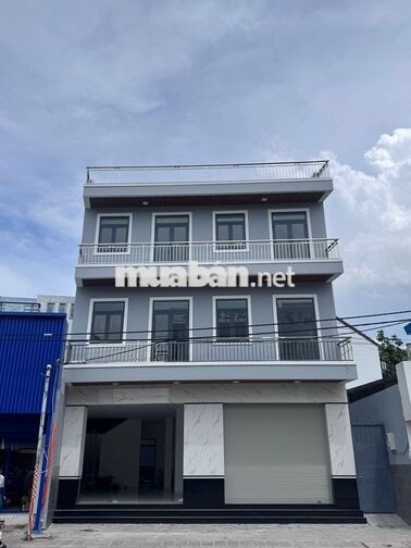 NHÀ MẶT TIỀN NGUYÊN CĂN, HÓC MÔN (MỚI 100%)
