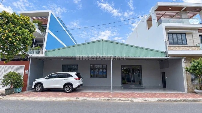 CHO THUÊ MẶT BẰNG Ngang 16M  KHỦNG KDC D2D P. TRẤN BIÊN