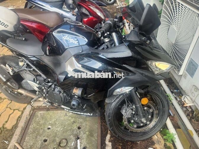 Kawasaki Ninja 400 2024 16.000 km Đen