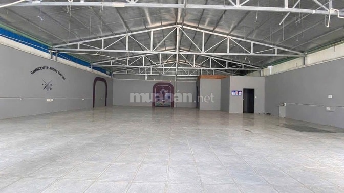 CHO THUÊ MẶT BẰNG Ngang 16M  KHỦNG KDC D2D P. TRẤN BIÊN