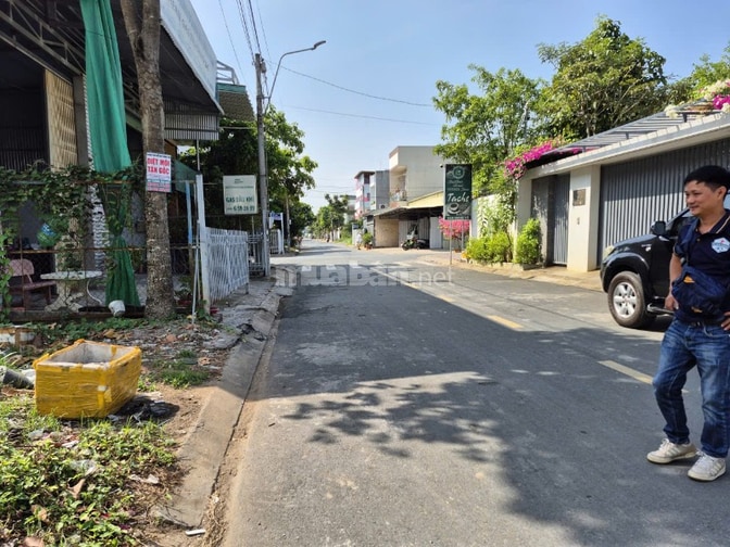 Công ty Đấu giá hợp danh Lam Sơn Sài Gòn THÔNG BÁO ĐẤU GIÁ TÀI SẢN