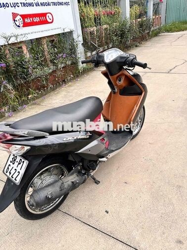 Yamaha Mio Ultimo màu đen đỏ