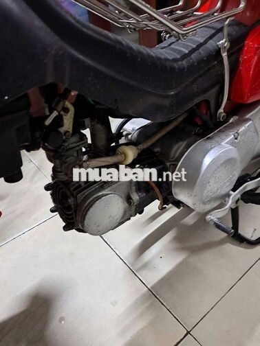 Honda DH 88 70cc màu đỏ