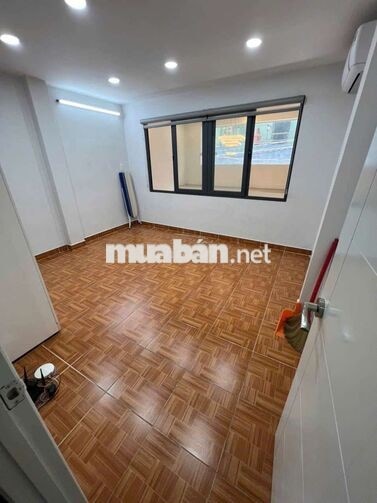 Q11- nhà đẹp mới cho thuê NC - cư xá Bình Thới -5 tầng 5P +  DT 4*15