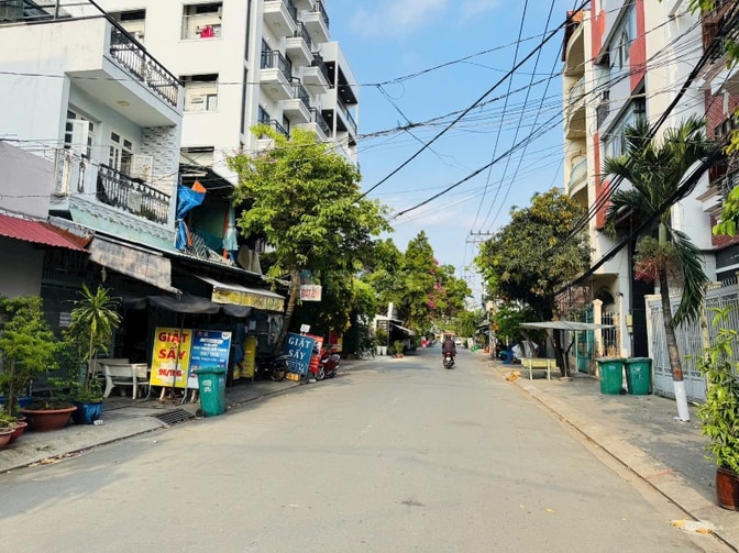 Bán nhà MT Võ Thị Đặng, 5 x 20m, Giá 18 tỷ