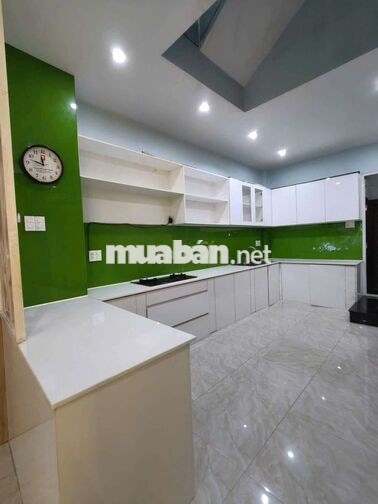 NHÀ ĐẸP 4 TẦNG - 4PN - 4 MÁY LẠNH - HẺM XE HƠI - 16TR