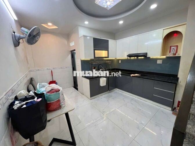 Q11- nhà đẹp mới cho thuê NC - cư xá Bình Thới -5 tầng 5P +  DT 4*15