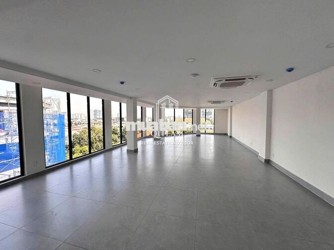 HOT  7 x 18m  GÓC 2MT LÊ LỢI  ~1.000m² - P.BẾN THÀNH, Hàm Nghi