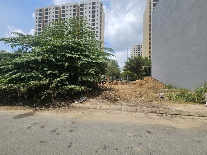 Bán đất mặt tiền ngay khu Bạch Đông Ôn thông ra đô thị Sala Q2 DT:5x14