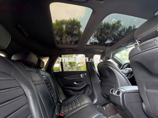 GLC 300 AMG 2019 Xanh Cavansite cá nhân 1 chủ