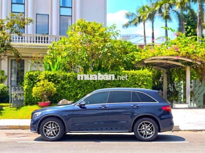 GLC 300 AMG 2019 Xanh Cavansite cá nhân 1 chủ