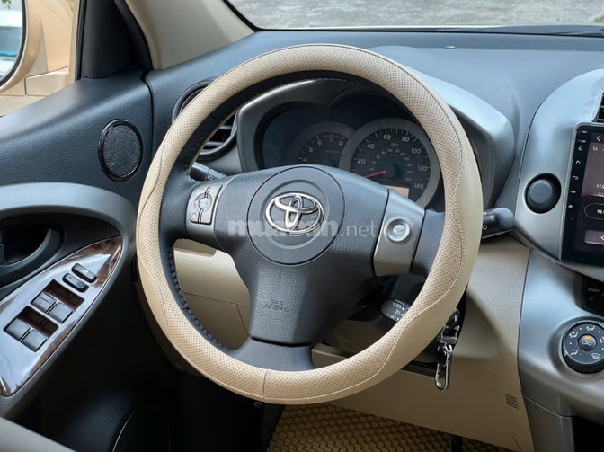 Toyota RAV4 2.5 2010 nhập khẩu Nhật Bản