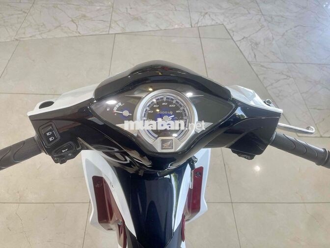 HONDA FUTURE 125 2026 TRẮNG ĐỎ MỚI 100%