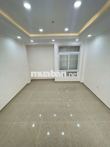 Nhà Nguyên căn 5PN Gần Ngã tư Bình Triệu. Phù hợp ở, Văn Phòng.