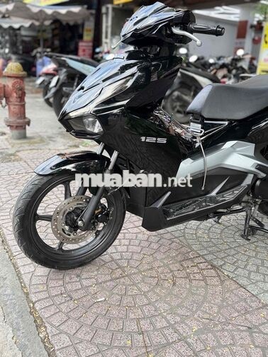 Honda Air Blade 125 2021 màu Đen