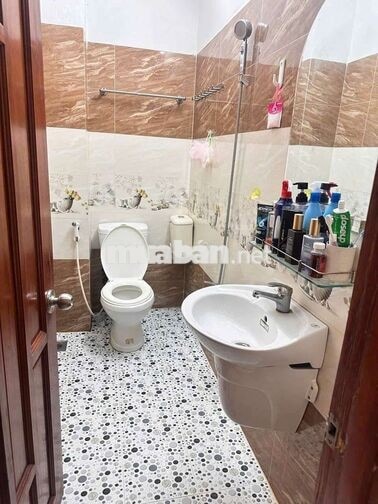 Cho thuê nhà trệt lầu có nội thất kdc Thới Nhựt
