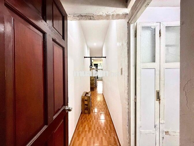 CHO THUÊ CĂN HỘ GÁC BAN CÔNG - MẶT TIỀN LÝ CHÍNH THẮNG - QUẬN 3