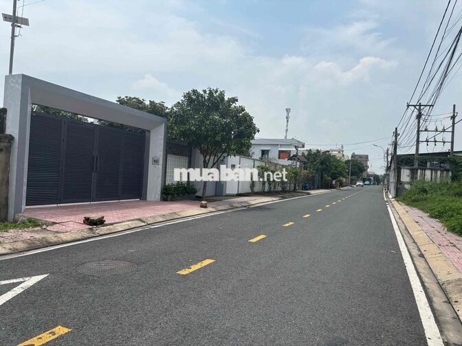 chính chủ bán gấp miếng đất 500m2 ngay thị trấn củ chi giá 920tr