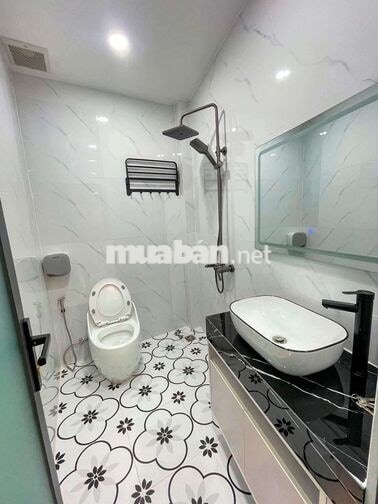 NHÀ PHỔ ĐẸP MỚI KENG, FULL NỘI THẤT CAO CẤP, 4PN, 6WC, ĐƯỜNG XE TẢI 