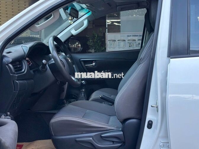 Toyota Fortuner 2023 Dầu Số sàn 151.000km
