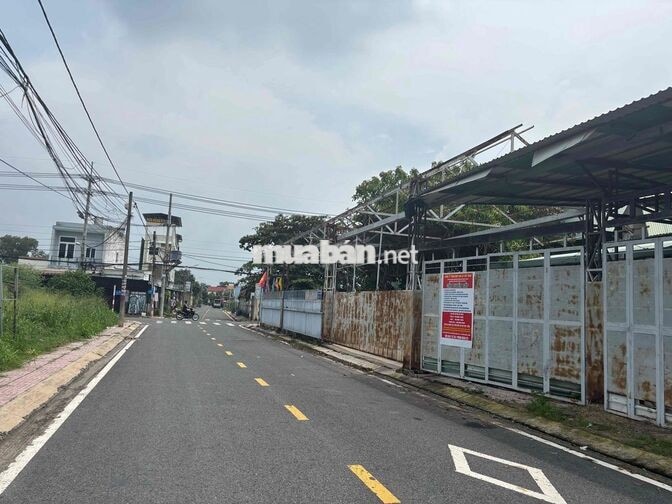 chính chủ bán gấp miếng đất 500m2 ngay thị trấn củ chi giá 920tr