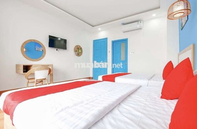 cho thuê villa 11 phòng mặt tiền Thăng Long