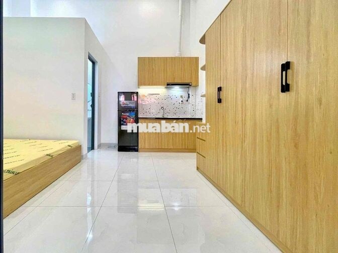 CHO THUÊ CĂN TRỆT RIÊNG BIỆT - SÂN TRƯỚC RỘNG - FULL NỘI THẤT Ở LẠI