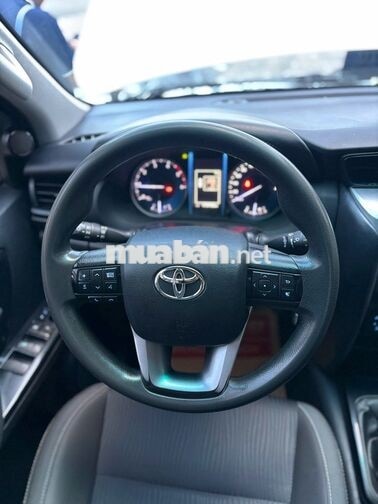 Toyota Fortuner 2023 Dầu Số sàn 151.000km