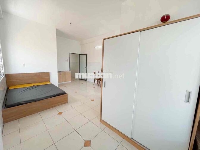 Căn hộ mini 36m2 ban công lớn full nội thất kế cầu Chà Và Quận 8
