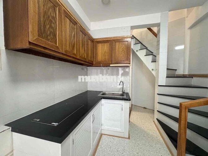 Bán Nhà 4 Tầng Phùng Văn Cung, Phú Nhuận – 3,98 Tỷ TL, Hẻm Ba Gác