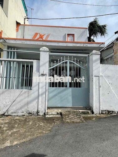 Bán nhà cấp 4 ngay chợ Tam Hà Thủ Đức