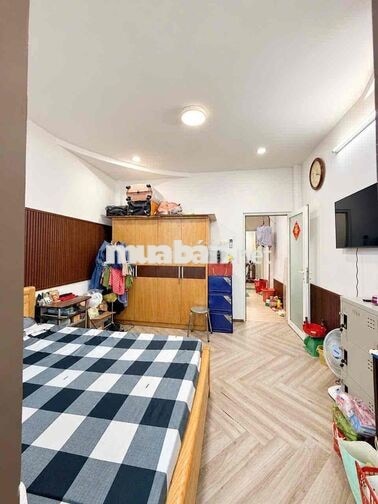 🏡 4,4 TỶ , 3 P.Ngủ, 2 Tầng, Hẻm ô tô thông, Đường Số 6