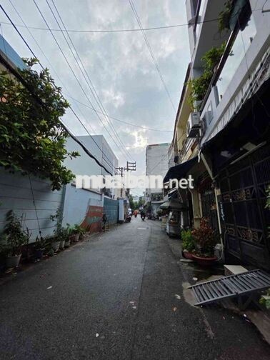 ❤️‍🔥Gò Xoài– 3 tầng gần 80m²- 1/ HXT nhựa đỗ cửa- sổ vuông HC đủ- Chỉ 6.x