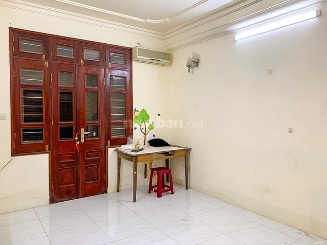 Hiếm! Chỉ hơn 17 triệu/tháng - 80m2 Nhà Phùng Chí Kiên 5T, gara ô Tô
