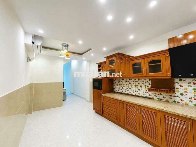 ĐỪNG BỎ LỠ !BÁN NHÀ HXH THÔNG_SD 198M 5 TẦNG NGAY LÊ VĂN SỸ  10.4 Tỷ