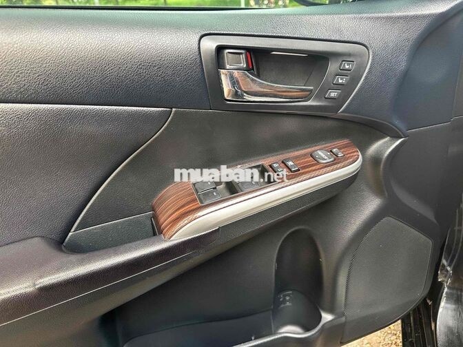 Toyota Camry 2018 2.5Q Đen
