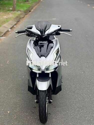 HONDA AIR BLADE 2021 MÀU BẠC MÂM CROM