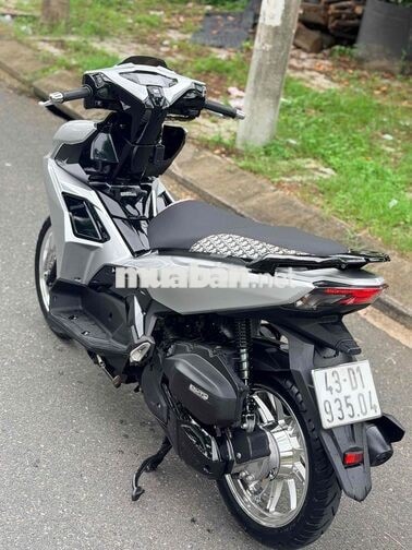 HONDA AIR BLADE 2021 MÀU BẠC MÂM CROM