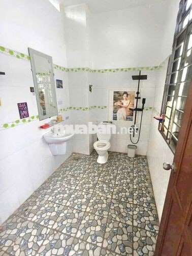 nhà 4-12m sát aeon mall tân phú trệt 2 lầu sân thượng 12.5 củ