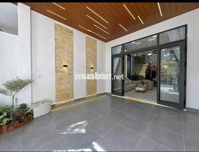 212  CHO THUÊ NHÀ ĐẸP 3 PHÒNG NGỦ KHU HOÀ MINH