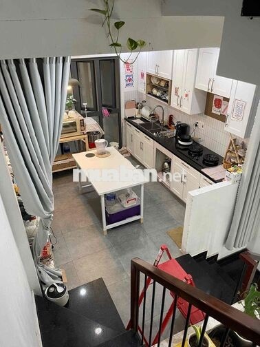 Nhà đẹp kế nhà thờ Thánh Nguyễn Duy Khang Linh Đông