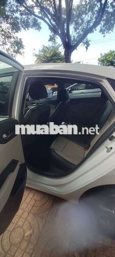 Hyundai Accent 2023 STD AT 70355 km Trắng